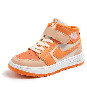 أحذية أطفال جديدة أحذية رياضية كلاسيكية . New Kids Shoes Classic Sneakers