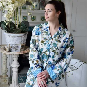 Ladies Pyjamas - Mary Blue Rose