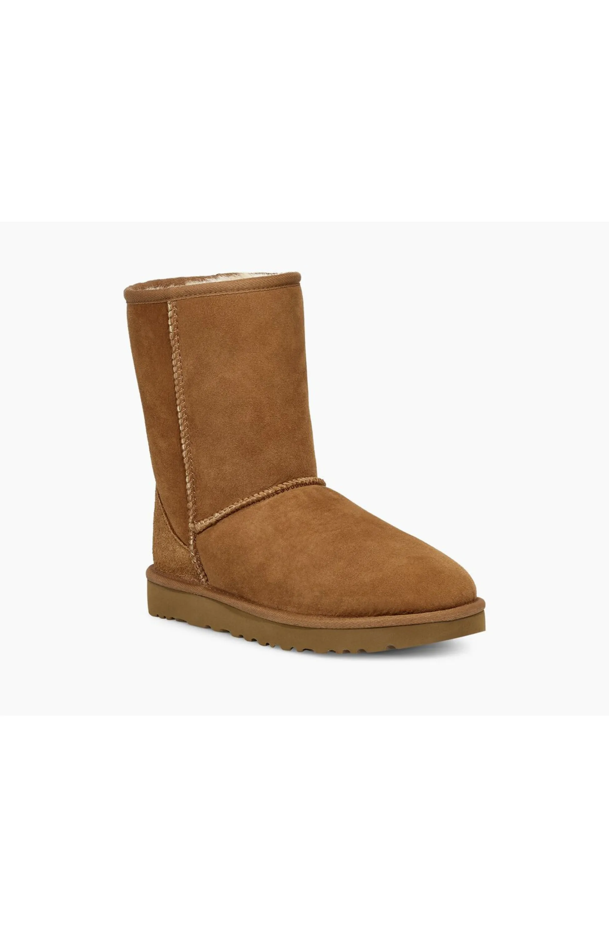 UGG - Classic Short II